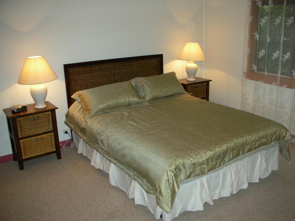 Cedar Cottages Blackmans Bay Room photo